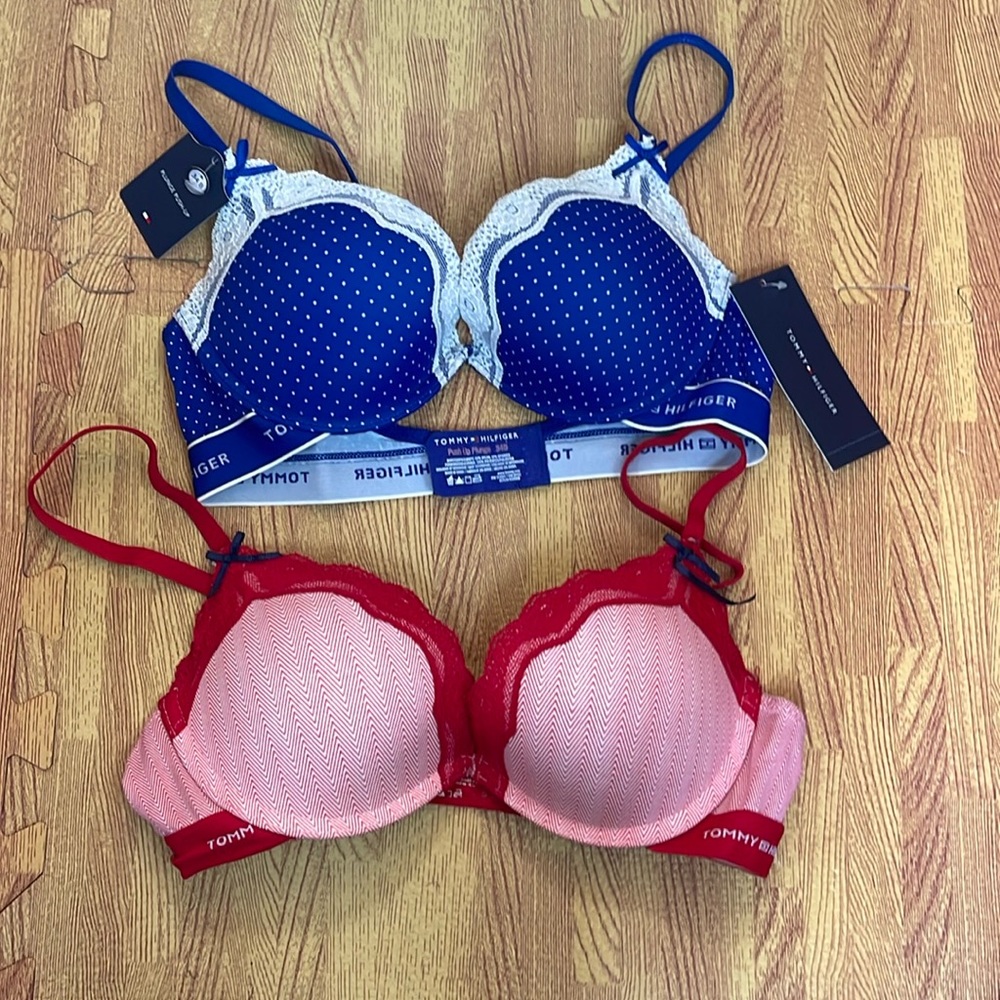 Tommy Hilfiger Plunge Push-Up Bras - 34B, New and Gently Used